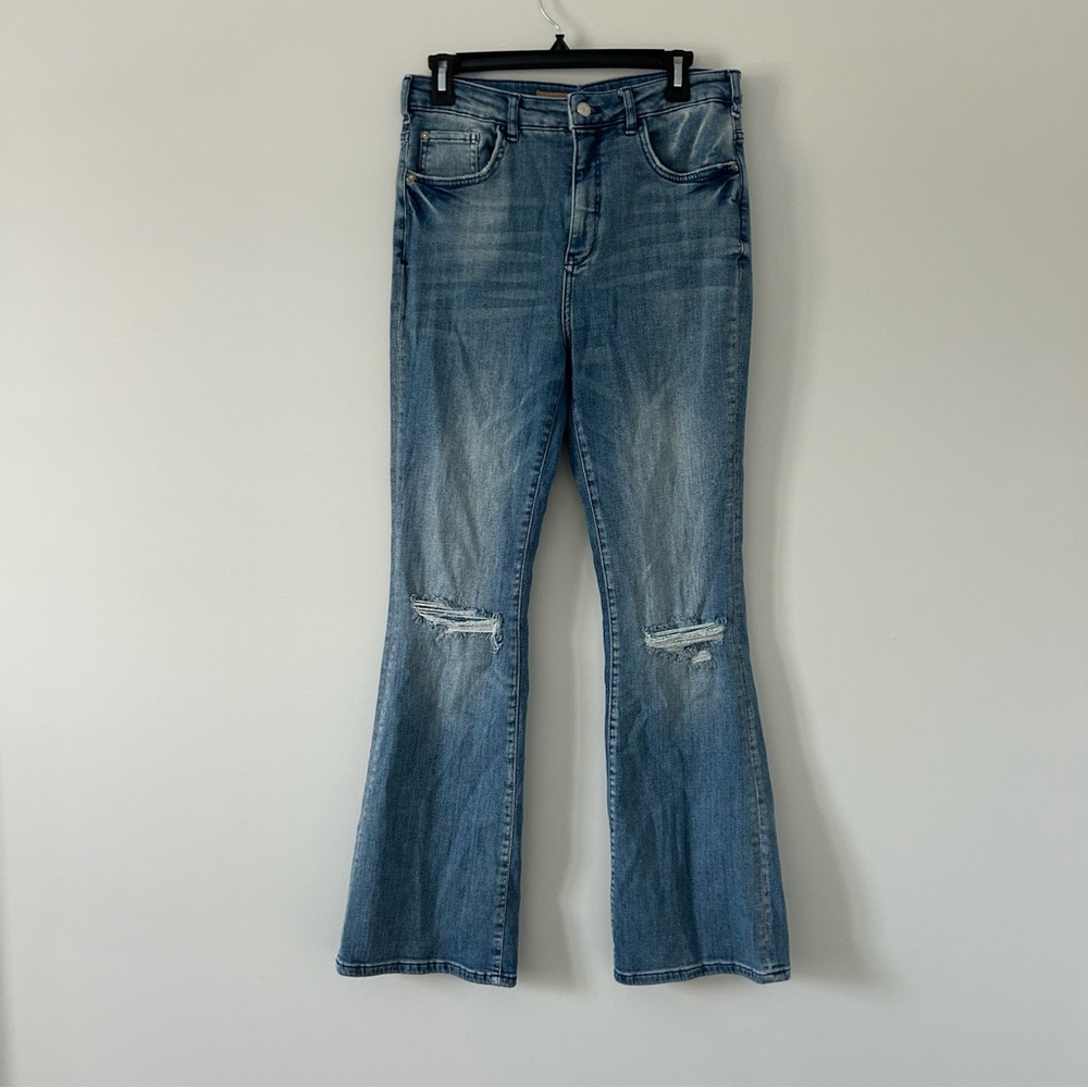 Anthropologie Pilcro The Icon Flare Distressed High Rise Medium Wash Jeans 29